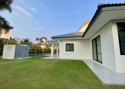 House For sale 4 bedroom 265 m² with land 844 m² in The Lantern, Pattaya