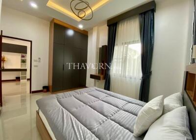 บ้าน ขาย 4 ห้องนอน 265 ตร.ม. ที่ดิน 844 m² ใน  The Lantern, Pattaya
