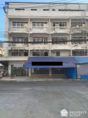 Retail Space for Rent in Bang Lamphu Lang
