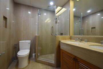 For Rent Bangkok Condo Langsuan Ville Langsuan BTS Chit Lom Pathum Wan