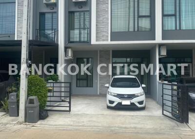 Townhouse at Grande Pleno Phaholyothin-Rangsit for sale