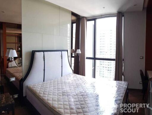 1-BR Condo at The Address Sukhumvit 28 near BTS Phrom Phong