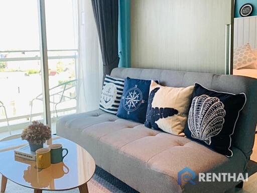 Beachfront condo, Veranda Residence Pattaya, 1 bedroom, 1 bathroom, sea view.