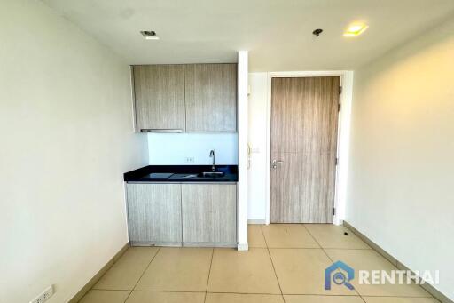 Hot Price Unixx South Pattaya 1 bedroom 35 Sea view