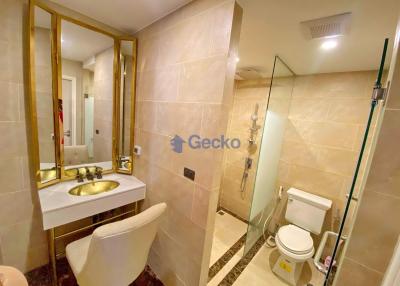 2 Bedrooms Condo in Espana Condo Resort Pattaya Jomtien C011451