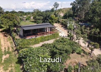 Luxurious Villa in Doi Hang, Chiang Rai with Lush Gardens