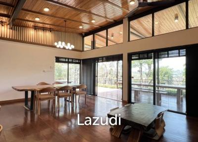 Luxurious Villa in Doi Hang, Chiang Rai with Lush Gardens