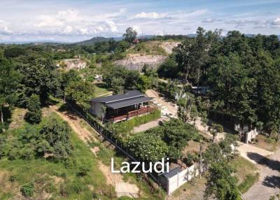 Luxurious Villa in Doi Hang, Chiang Rai with Lush Gardens