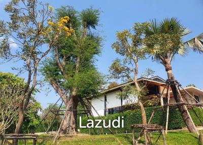 Luxurious Villa in Doi Hang, Chiang Rai with Lush Gardens