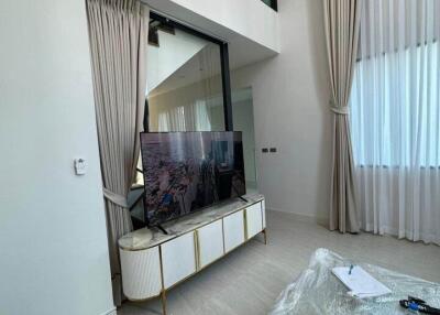 Townhouse for Rent at Baan Klang Muang Classe Sukhumvit 77