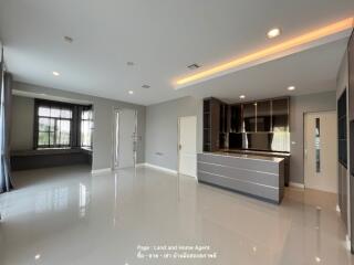 4 Bedroom House for Sale at Manthana Motorway-Krungthep Kreetha