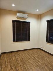 House for Rent in Chai Sathan, Saraphi.