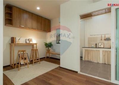 200 Sqm., 3 Beds Townhouse listed for ฿ 4,590,000.