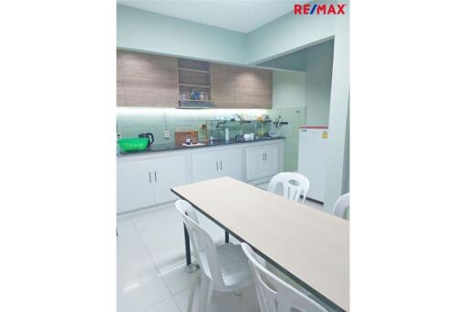 244 Sqm., 4 Beds Townhouse listed for ฿ 5,500,000.