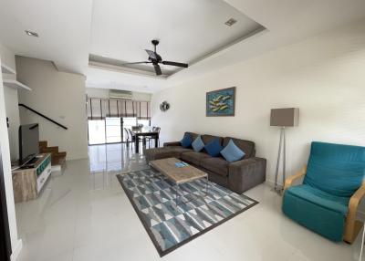 3 Bedrooms Modern Townhouse For Sale at Choeng Thale Phuket