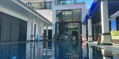 Stunning 5 Bedrooms Villa With Private Pool For Sale In Kathu Phuket