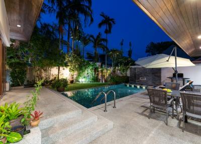 2 Bedrooms Villa Thai-Balinese Style With Private Pool For Sale In Rawai Phuket