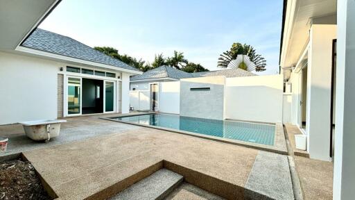 Villa 3 Bedrooms 4 Bathrooms With Private Pool For Sale In Rawai Phuket