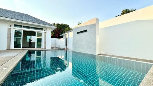 Villa 3 Bedrooms 4 Bathrooms With Private Pool For Sale In Rawai Phuket