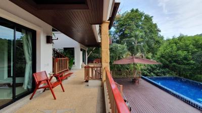 4 Bedrooms 4 Bathrooms Villa For Sale Land Area 1105.20 Sqm. In Rawai Phuket