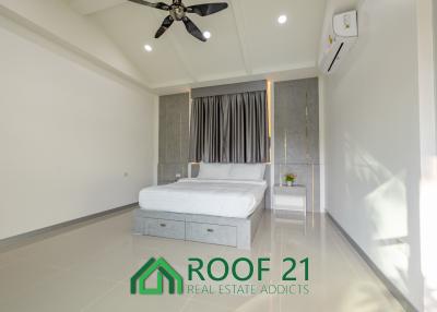 For SALES House Pool Villa 5 Bedrooms 5 Bathroom 268 Sqm Maab Prachan Reservoir / S-0736C
