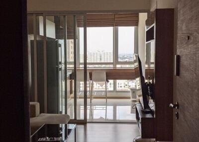 Condo for Rent at RHYTHM Sukhumvit 50