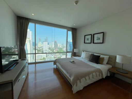 2 Bedroom Condo for Rent at Fullerton Sukhumvit