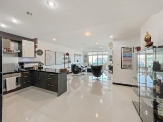 Condo For Sale In Pattaya