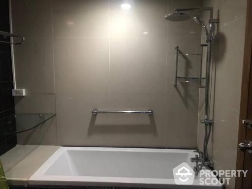 2-BR Condo at The Trendy Condominium near BTS Nana