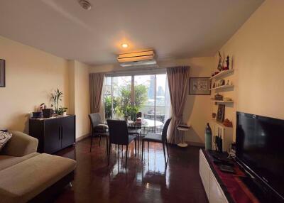 2 bed Condo in Baan Sukhumvit 36 Khlongtan Sub District C016992