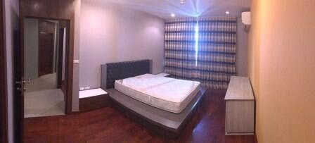 The Star Estate @ Narathiwas 3 bedroom condo for sale
