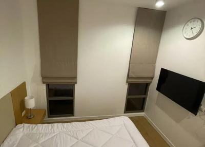 Siamese Surawong 2 bedroom property for rent