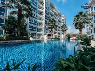 Spacious, 1 bedroom, 1 bathroom for sale in Grand Avenue, central Pattaya.