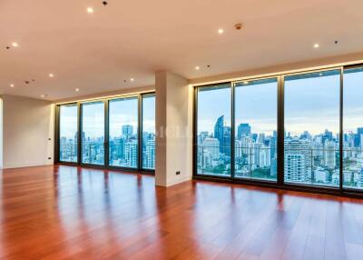 Khun By Yoo Thonglor Inspired By Philip Stark Ultra Luxury Top Floor Penthouse