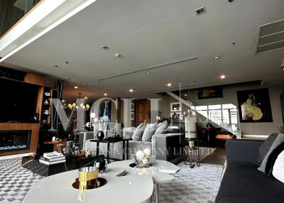 Luxury Duplex Penthouse, Private Spa, Private Gym, Fully Furnished With Branded Furnitures