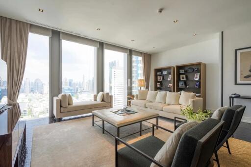 The Ritz Carlton Residence Bangkok 3 Bedroom With Stunning Park And City View