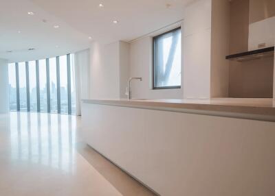Banyan Tree Residences Large 2 Bedroom Corner Unit Breathtaking River, The City And Icon Siam.