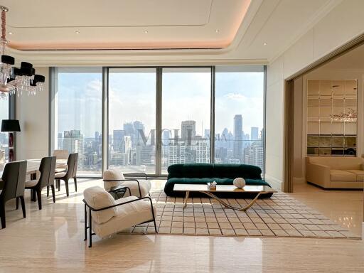 Scope Langsuan Exclusive Whole Floo Penthouse Private Lift, Ready To Move In.