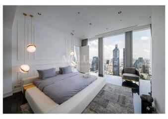 Ultra Luxury 2 Bedroom Unit Entirely Renovated At Ritz Carlton Residence.