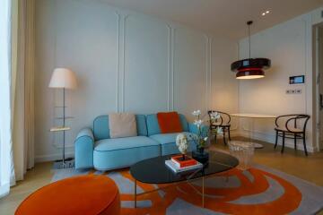 Luxury One Bedroom Condo In The Heart Of Thonglor Fully Furnished & Decorated By Villa Vinitto