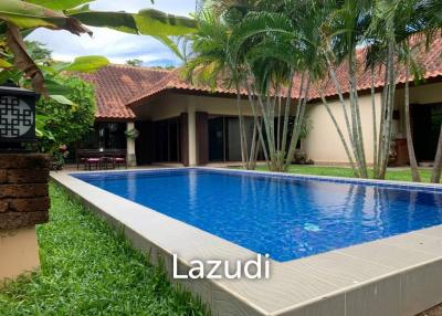 Pool Villa for Sale in Pattaya, 700 meter from mapprachan