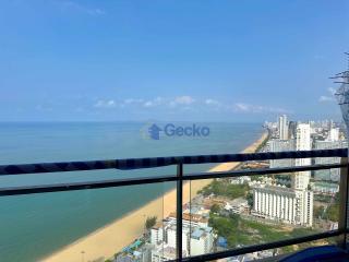 2 Bedrooms Condo in Reflection Jomtien C011458