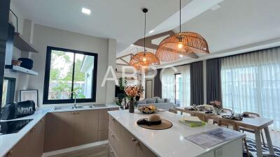 New 3 Bedroom 4 Bathroom Pool Villa in East Pattaya