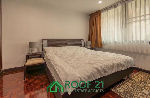 Penthouse for rent in Jomtien only 30 meters from the sea. / R-0328K