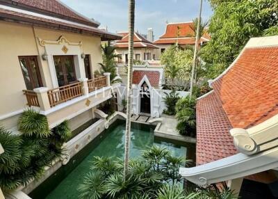 House For sale 3 bedroom 350 m² with land 460 m² in View Talay Marina, Pattaya