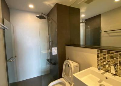 1-BR Condo at Urbano Absolute near BTS Krung Thon Buri (ID 412928)