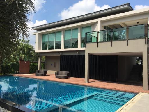 For Sale and Rent House Grand Bangkok Boulevard Rama 9 - Srinakarin Saphan Sung