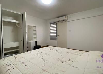 Newly Renovated Spacious 1 Bedroom Condo for Sale in Nimman. Great location in the heart of the city.