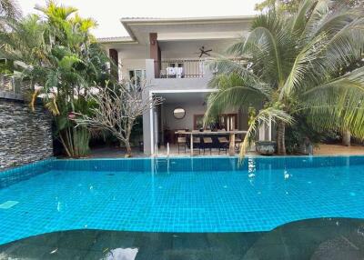 A large family home with private pool for rent or sale in Hang Dong, Chiang Mai