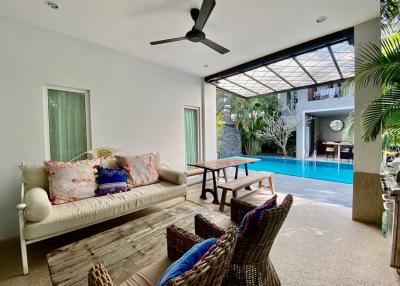 A large family home with private pool for rent or sale in Hang Dong, Chiang Mai